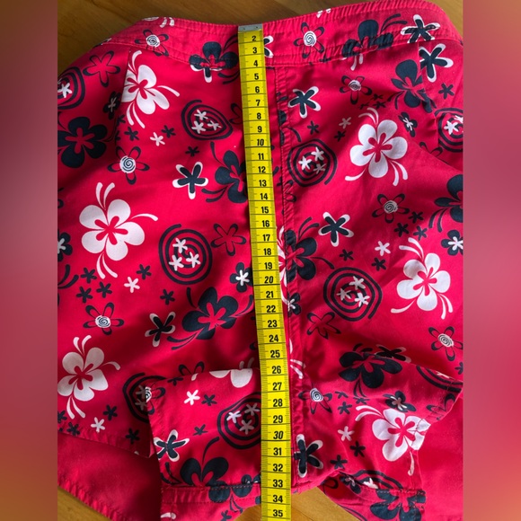 COPY - NWOT Y2K Board Shorts - Picture 15 of 16